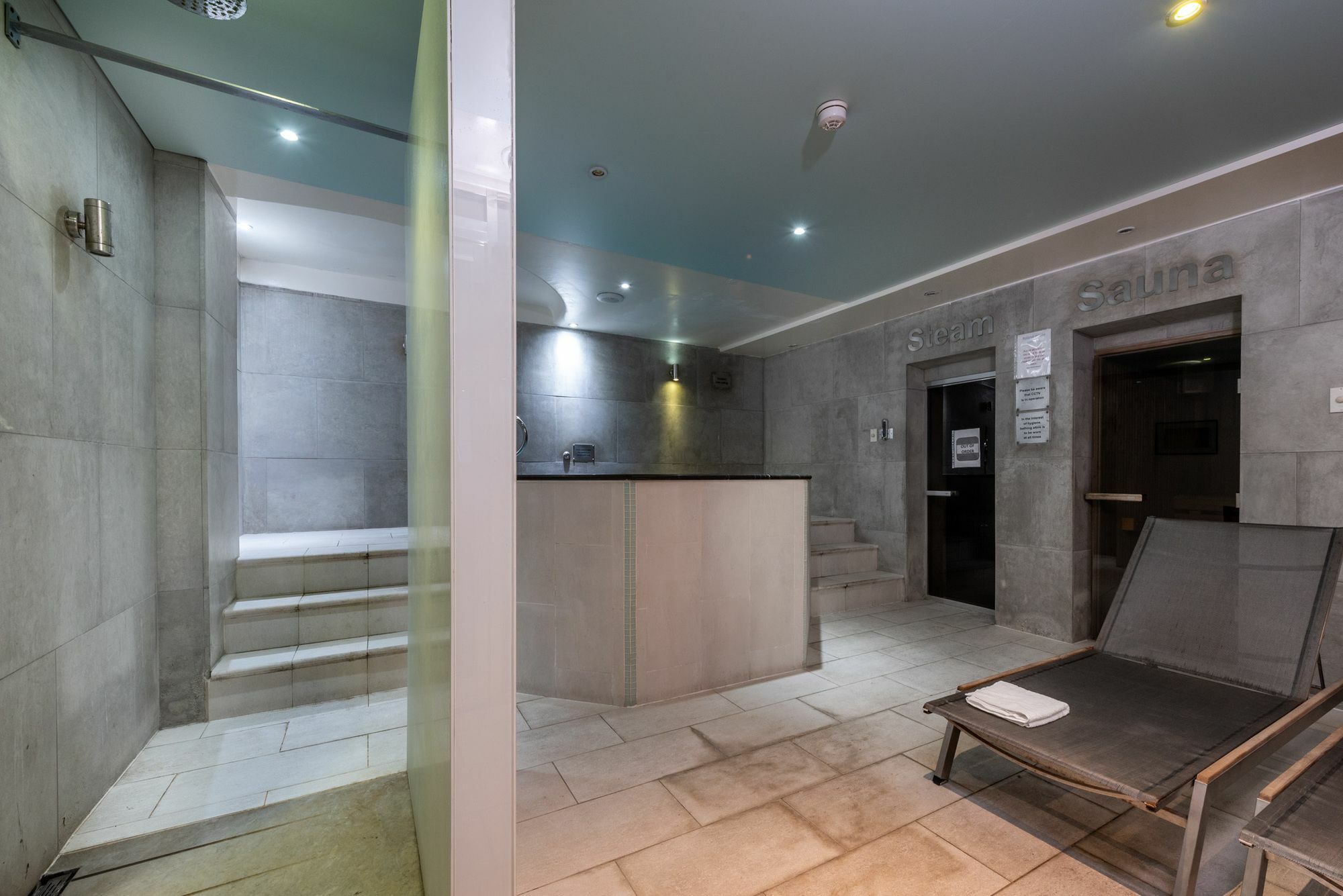 Roland House Lejlighedshotel London Eksteriør billede