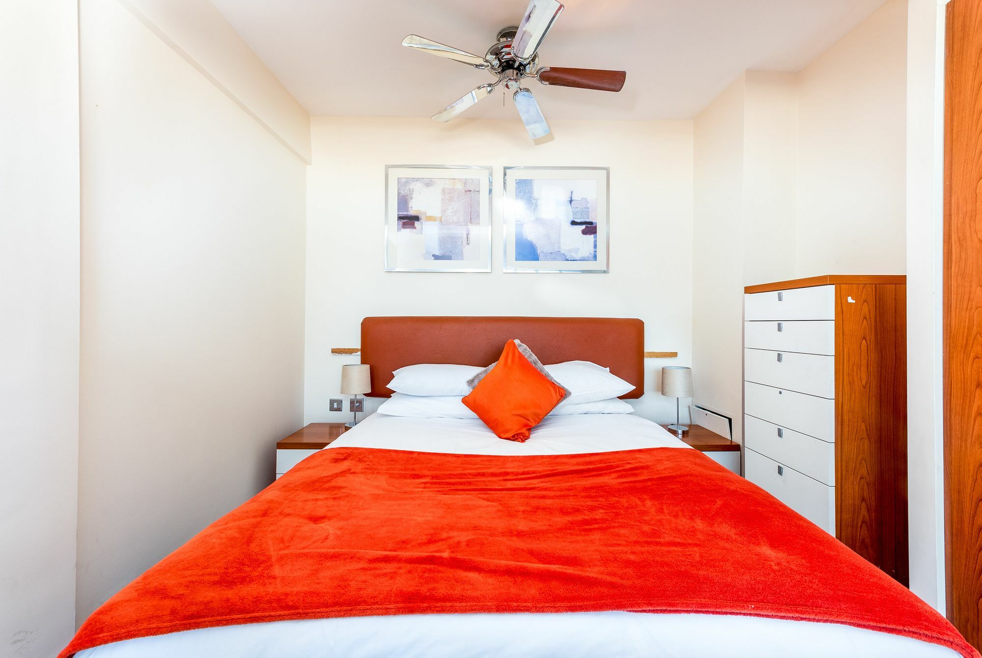 Roland House Lejlighedshotel London Eksteriør billede